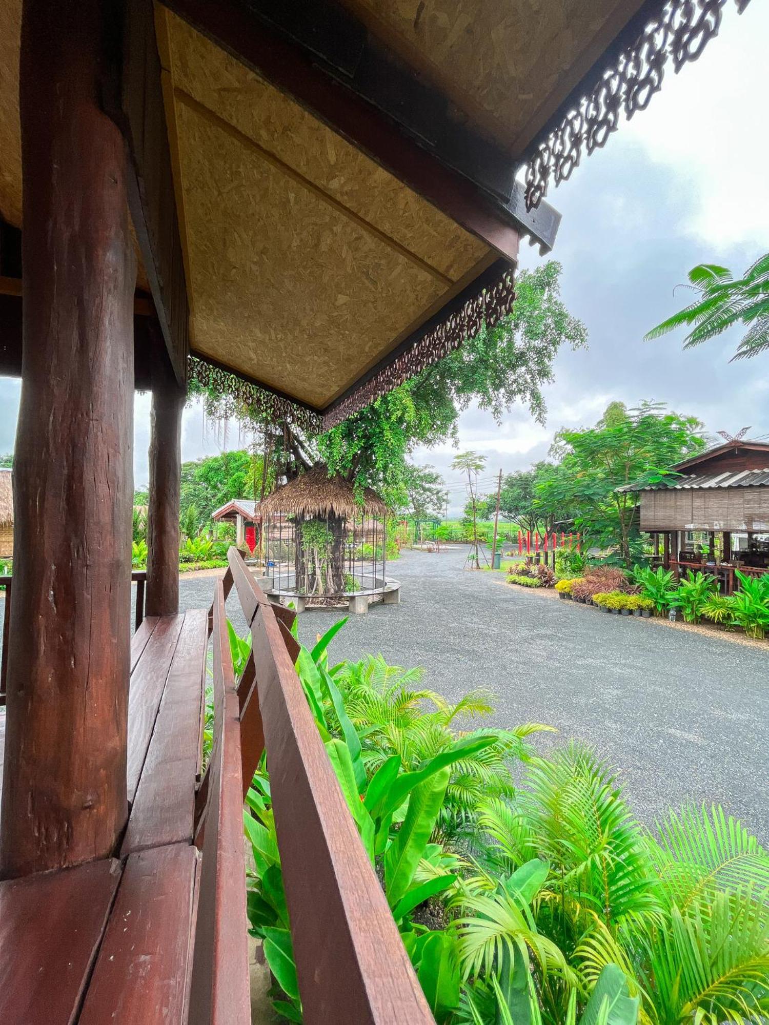 North Pine Forest Homestay บ้านไม้สนโฮมสเตย์ Ban Mae Pong Extérieur photo